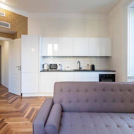 Luxury Apartment - Soperga 2 Милано Екстериор снимка